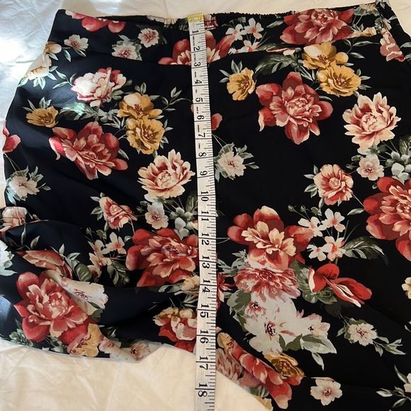 Wild fable flowy flowered crop pants cute w/tank blouse sweater sandals booties - Picture 3 of 16